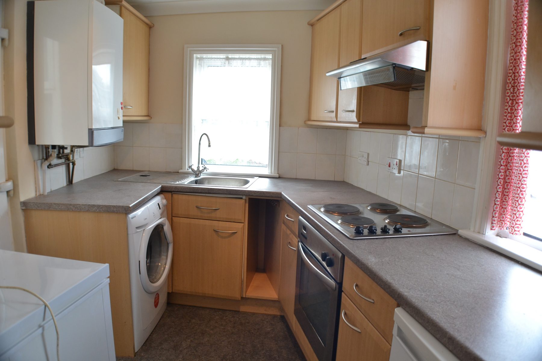 Kings Road Newbury Henwick Properties