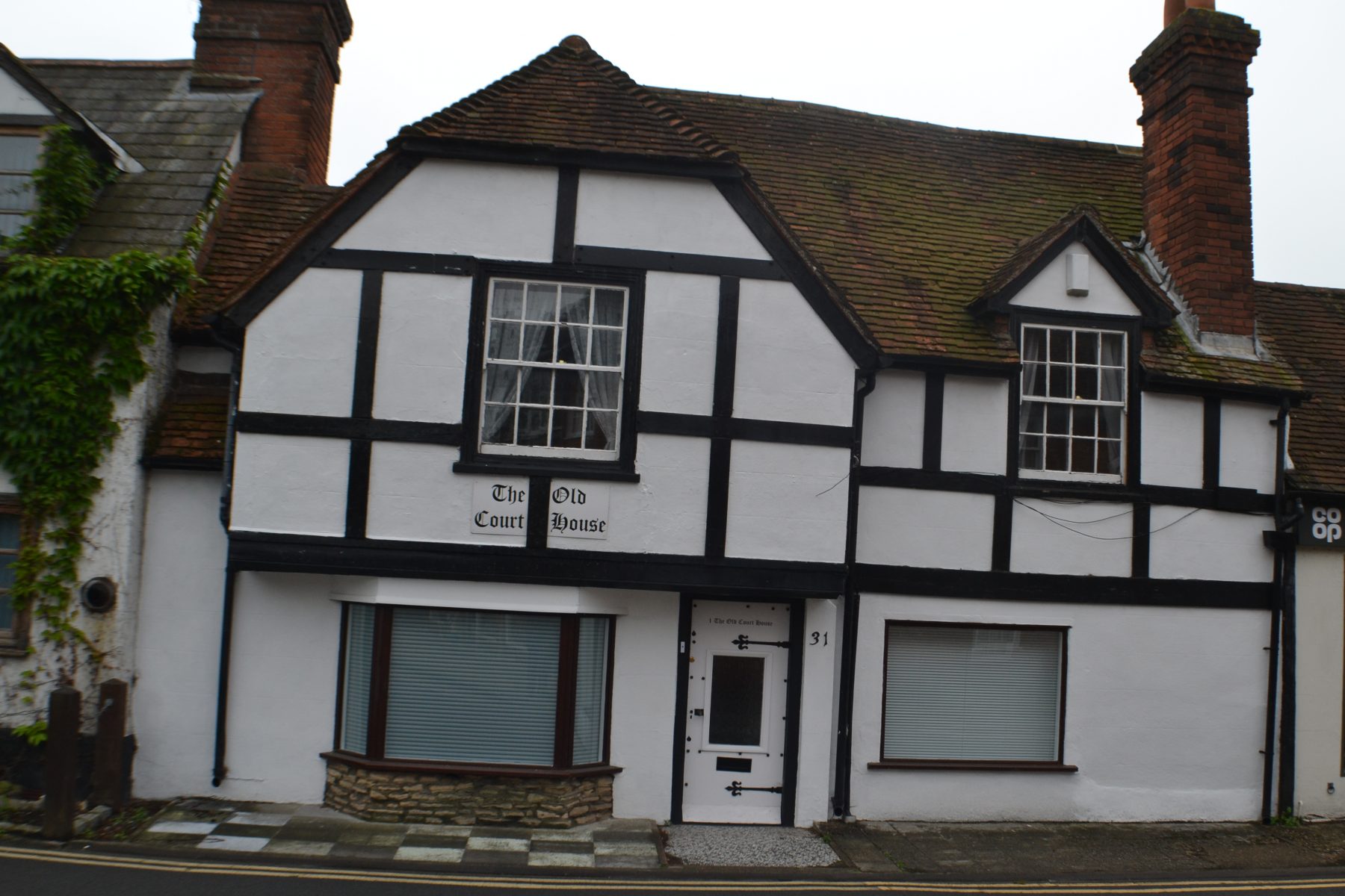 1 The Old Court House, Thatcham Henwick Properties