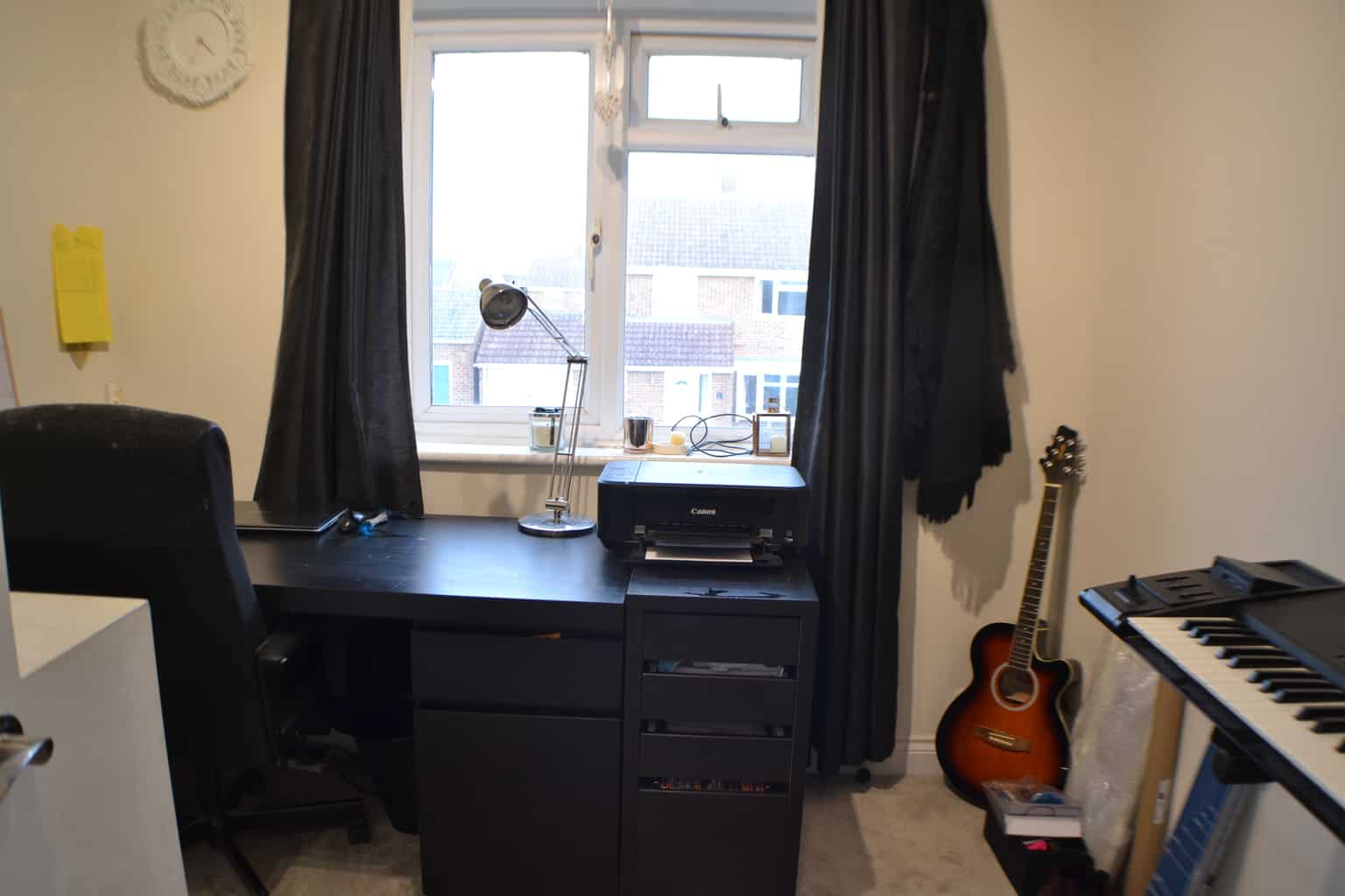 Alexander Road Thatcham Henwick Properties