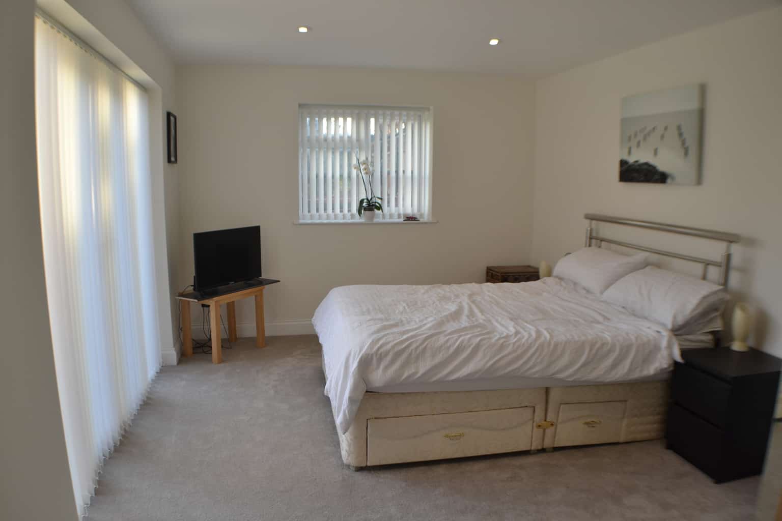 Alexander Road Thatcham Henwick Properties