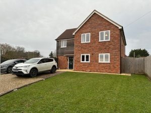 ORCHARD LODGE, BEEDON