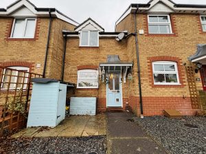 CELANDINE GROVE, THATCHAM