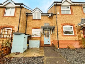 CELANDINE GROVE, THATCHAM