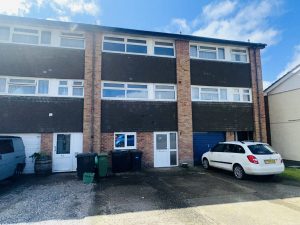 PARK AVENUE, THATCHAM