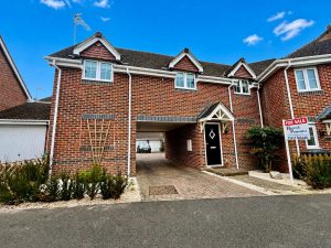 FLETTON LINK, HERMITAGE, THATCHAM
