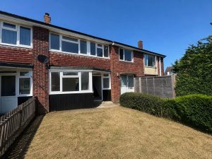 3 The Henrys, Thatcham