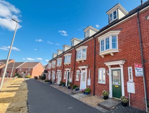 URQUHART ROAD, THATCHAM